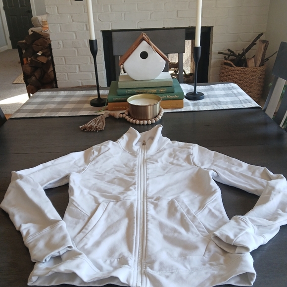 Athleta Nwot Size Xs Women's White Jacket - Picture 1 of 4